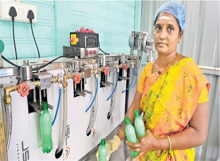 Subhadra Live:Agricultural-laborers-are-becoming-cottage-industry-owners