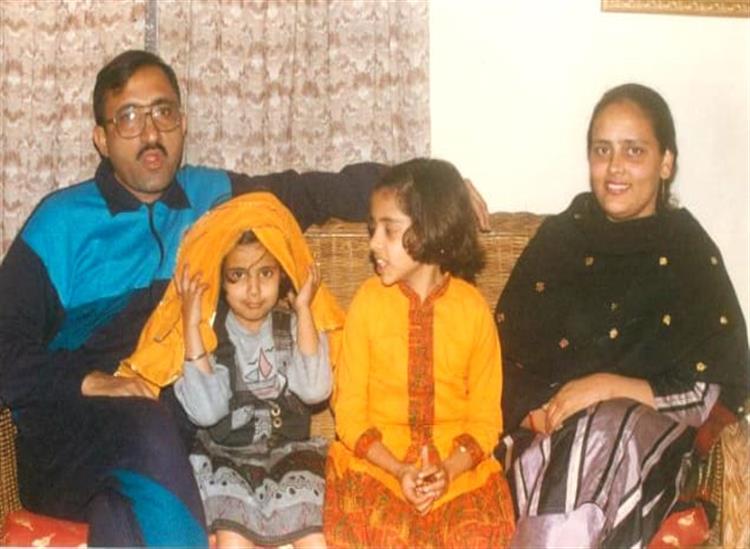 Subhadra:Brave-Daughters-remember-Kargil-martyr-Father