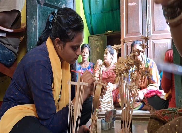 Subhadra Live:Cane-and-bamboo-training-school-provides-livelihood