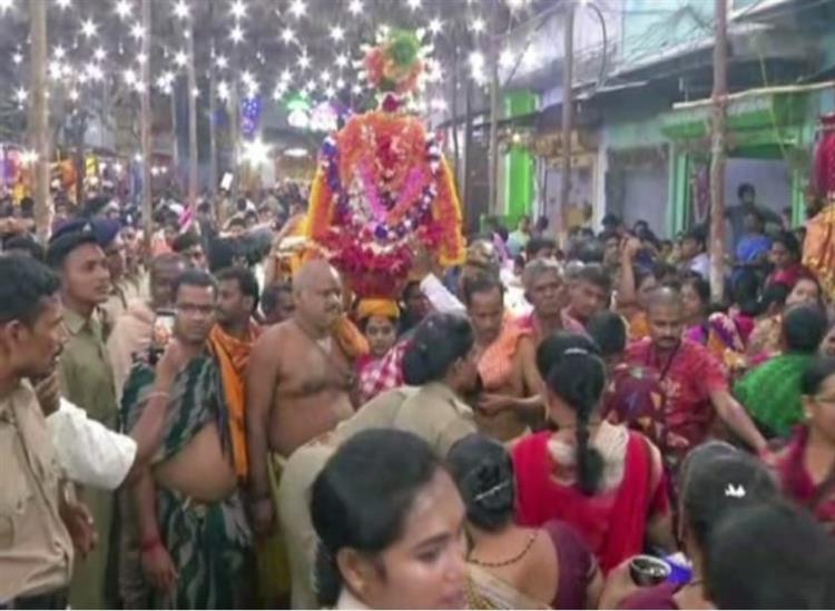 Subhadra Live:Chaitra-mangalbar-celebrates-in-Taratarini-Temple