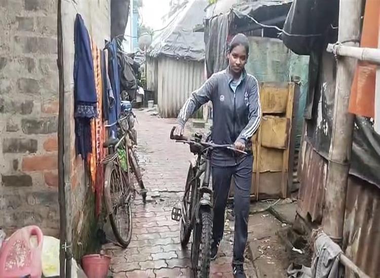 Subhadra:Laxmi-Sings-journey-from-slums-to-Olympics-is-truly-inspiring