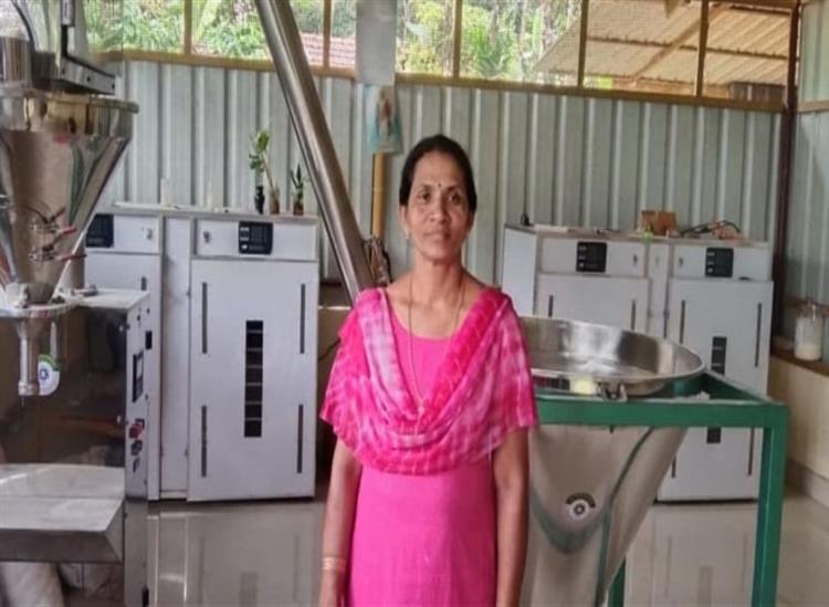 Subhadra Live:Meet-Homemaker-Who-Turns-Jackfruit-Seeds-To-Coffee