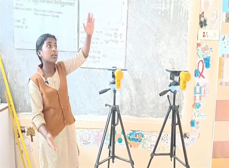 Subhadra:Nabarangpur-school-student-Tulsi-Harijans-new-invention-to-be-displayed-at-national-level-Baal-Baiyankanik-Science-Exhibition