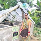 Subhadra:Rekha-Nayak-A-Housewife-from-Sundargarh-Odisha-become-an-inspirational-entrepreneur